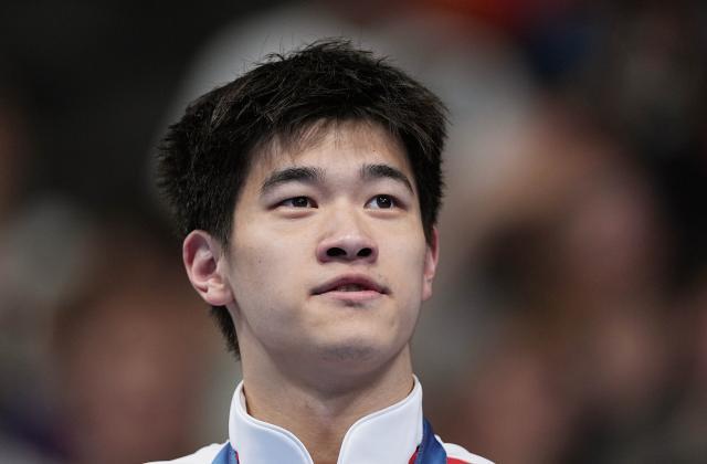 1722479117711083607.jpg 巴黎奥运会丨游泳——男子100米自由泳决赛:中国选手潘展乐夺冠XxjpseC009179_20240801_MVPFN0A001.jpg